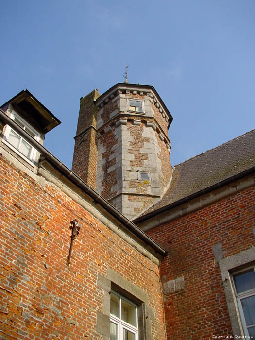 Kasteel van Senzeilles SENZEILLES / CERFONTAINE foto 