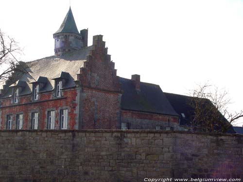 Senzeilles castle SENZEILLES in CERFONTAINE / BELGIUM 