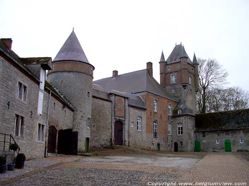 Chteau-Ferme de Trazegnies (Berzee) Berze  WALCOURT / BELGIQUE 