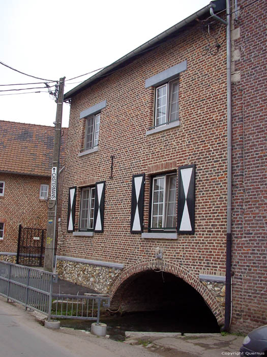 Maison construite sur la Fouron (Voer) FOURON-LE-COMTE  FOURONS / BELGIQUE 