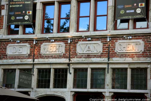 La Vierge de Gand GAND / BELGIQUE 