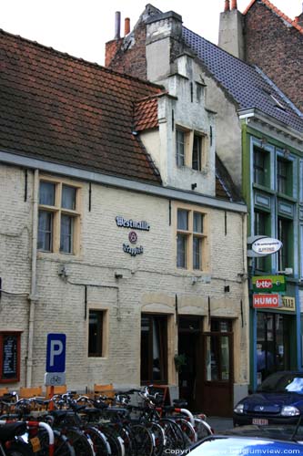 Caf Brun - Maison des Trappistes GAND / BELGIQUE 