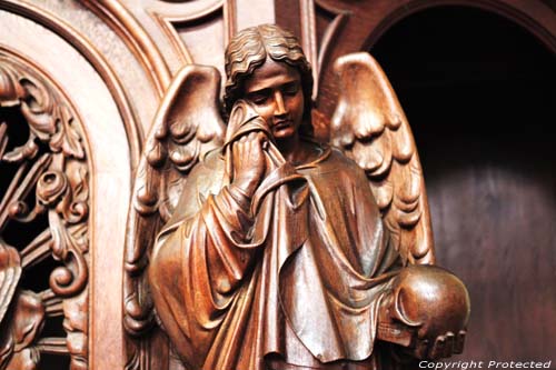 Sint-Petrus en Pauluskerk BOUILLON foto