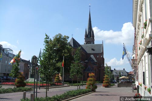 Onze-Lieve-Vrouwekerk ARENDONK / BELGI 