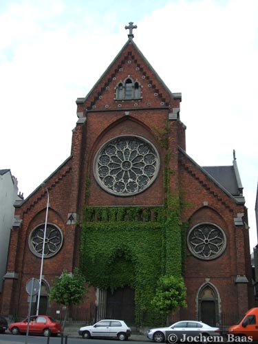 Franciscus Van Assisikerk SCHAARBEEK foto