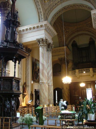 Sint-Johannes en Sint-Nicolaaskerk SCHAARBEEK / BELGI 