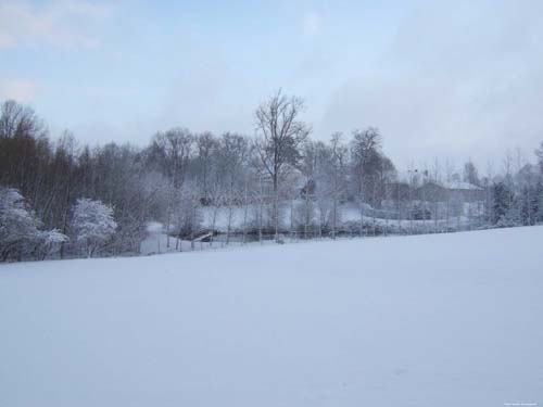 Ferme  en paysage enneig( Hvillers) MONT-SAINT-GUIBERT photo 