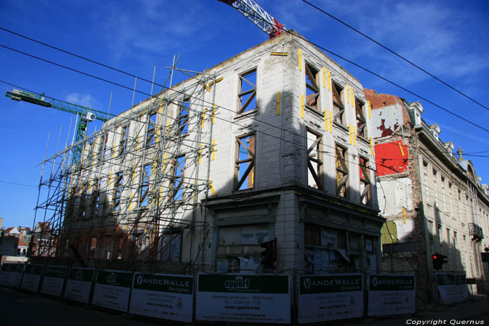 Old gable kept GHENT picture 