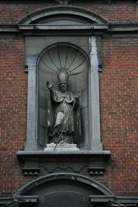 Sint-Niklaaskerk NAMUR in NAMEN / BELGI 