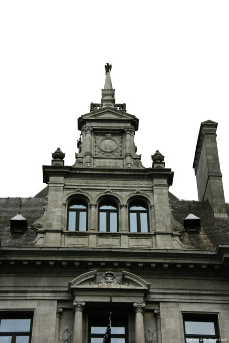 Huis Kegeljan - Vroeger Stadhuis NAMUR / NAMEN foto 