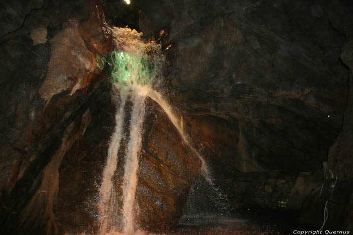 Adujour Grotte COUVIN / BELGIUM 