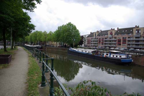 Visserij en Benedenschelde (zicht van op de Van Eyckbruggen) GENT foto 