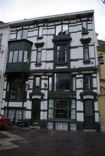 Mooi Huis - hier stond vroeger 'Hof van Kleef en Ravenstein' GENT foto 