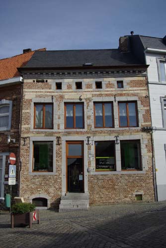 Huis uit 1610 BORGLOON / BELGI 