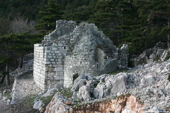 Ruines de chteau-fort Baka / CROATIE 