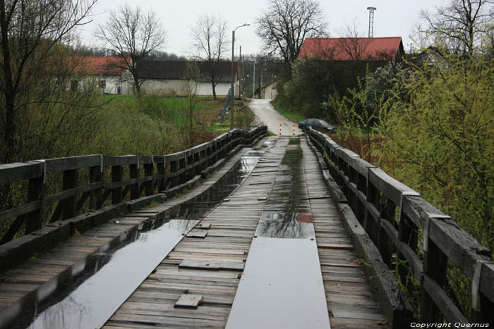 Rooms Brug naar Belavici Duga Resa / KROATI 