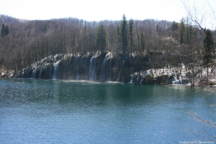Lacs et Cascades de Plitvice Plitvicka Jezera / CROATIE 