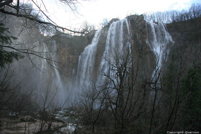 Lakes and waterfalls in Plitvice  Plitvicka Jezera / CROATIA 