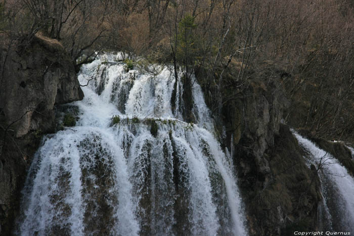 Meren en watervallen van Plitvice  Plitvice Jezera / KROATI 