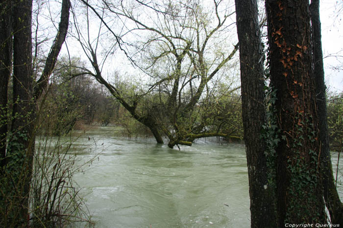 Mreznica River at Slapic camping (Kamp Slapic) Duga Resa / CROATIA 