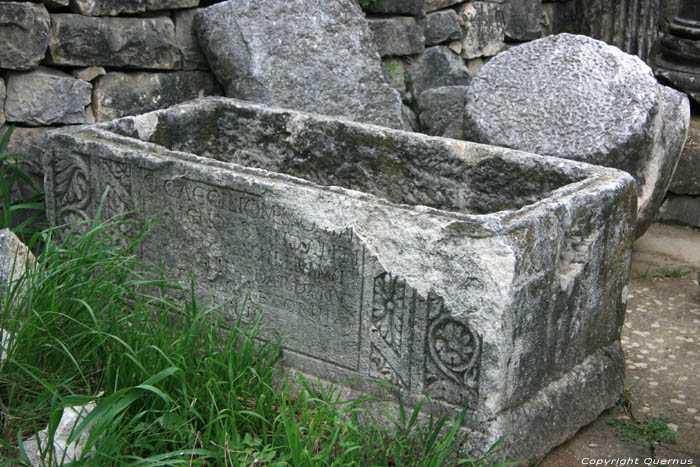 Old Christian Graveyard - Manastirine Solin / CROATIA 