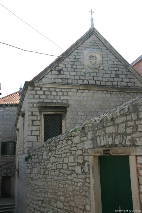 Clotre Sainte Lucia Sibenik / CROATIE 