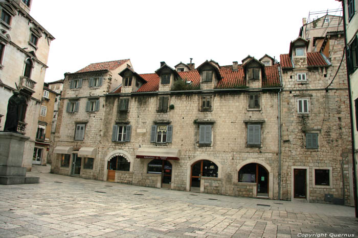 Brace Radic Square Split in SPLIT / CROATIA 