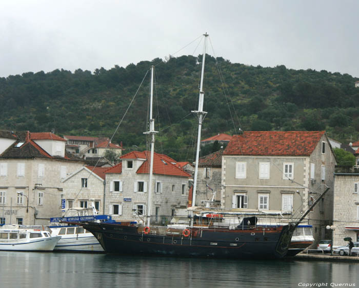 Tweemaster in haven Trogir in TROGIR / KROATI 