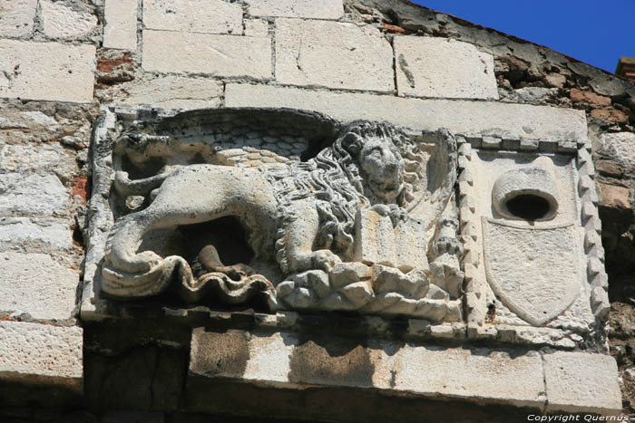 Gebouw met Leeuw Zadar in ZADAR / KROATI 