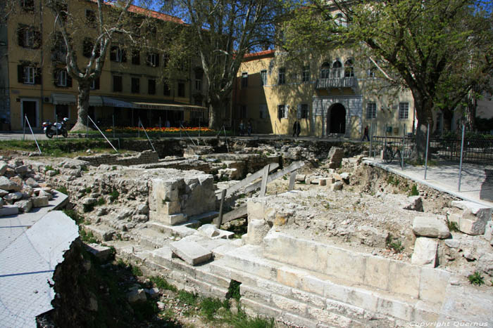 Opgraving Zadar in ZADAR / KROATI 