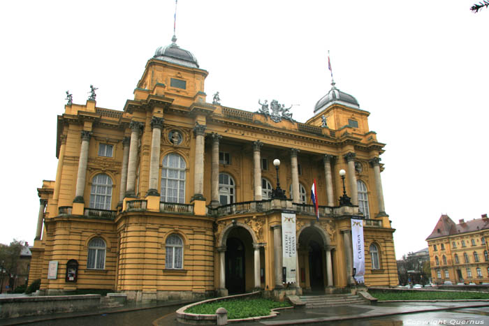 Nationaal Theater Zagreb in ZAGREB / KROATI 