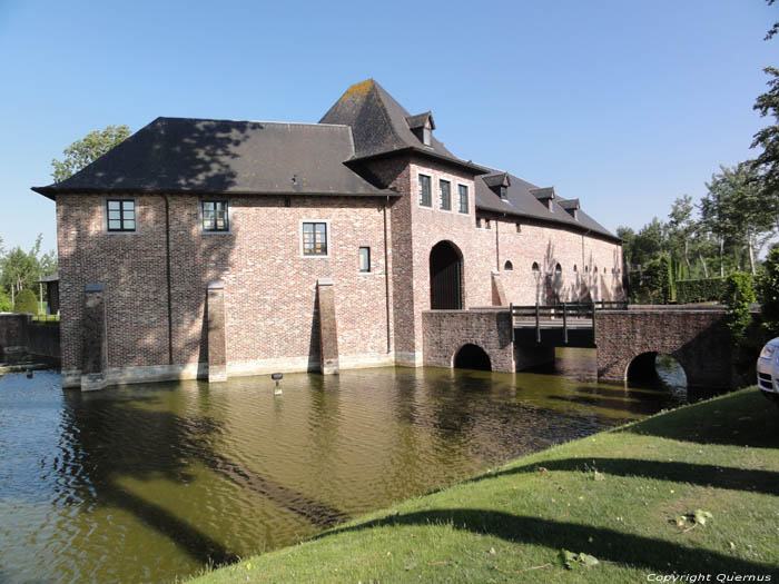 Diepensteyn castle (in Steenhuffel) LONDERZEEL picture 