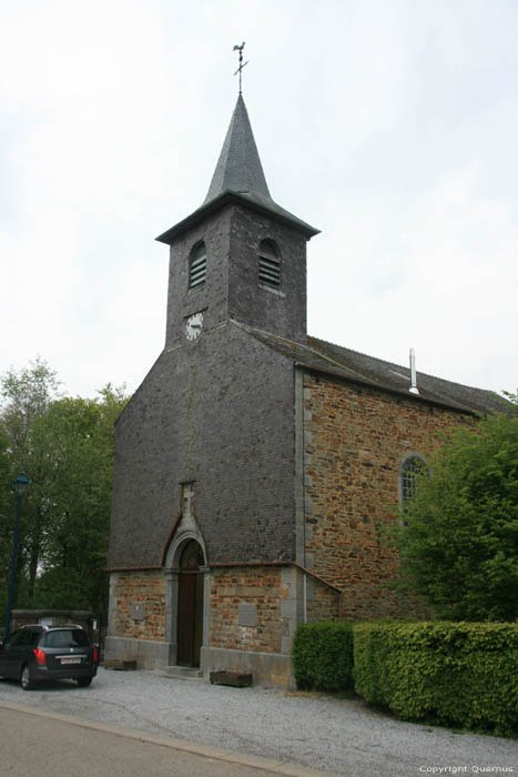 Sint Meen kerk COUVIN / BELGI 