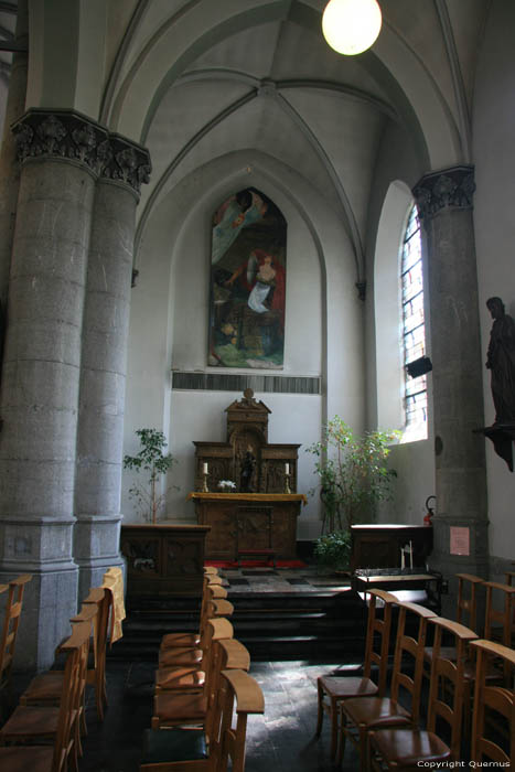 Sint-Germanius en Ravalangekerk COUVIN / BELGI 