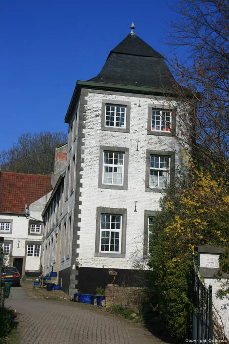 Boerderij te Hoogcruts Noorbeek in NOORBEEK / Nederland 