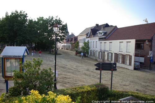 Town Square in Schellebelle: 'Back to 1919' WICHELEN / BELGIUM 