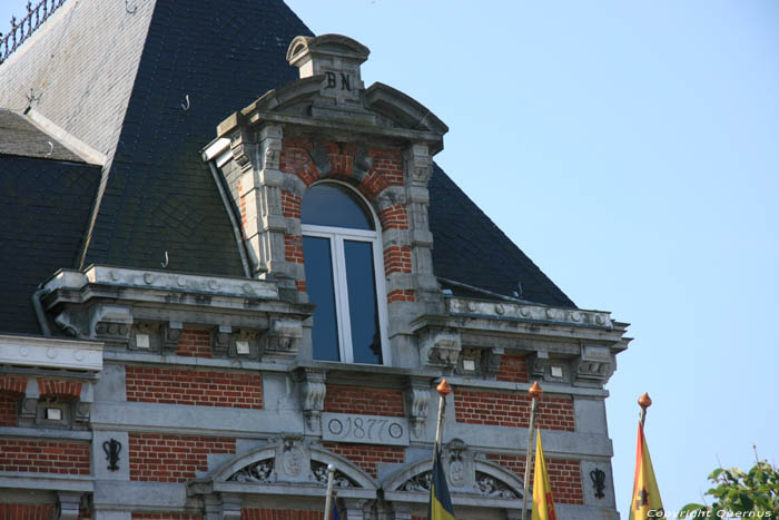 Stadhuis PHILIPPEVILLE / BELGI 