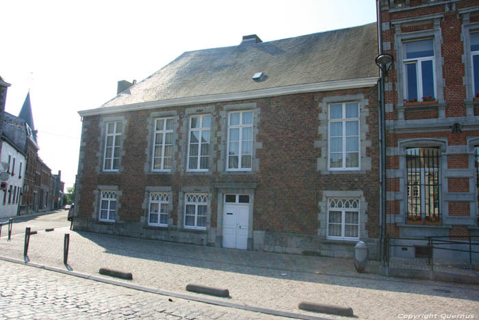 Gebouw PHILIPPEVILLE foto 