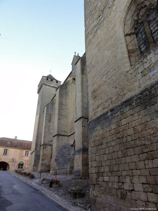 Sint Frontiuskerk Beaumont-Du-Prigord / FRANKRIJK 