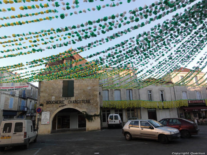 Place Beaumont-Du-Prigord / FRANCE 