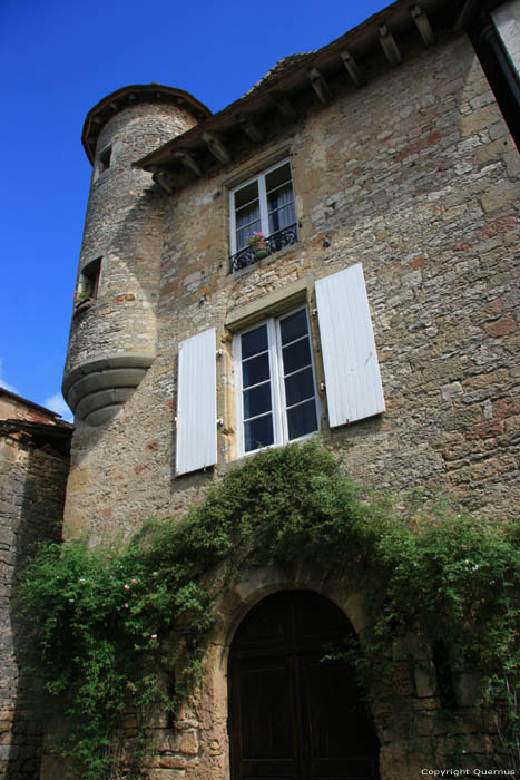House with round corner tower - Consul's House Villefranche-Du-Prigord / FRANCE 