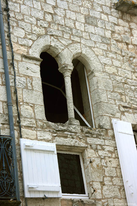 Ancienne Maison Monflanquin / FRANCE 