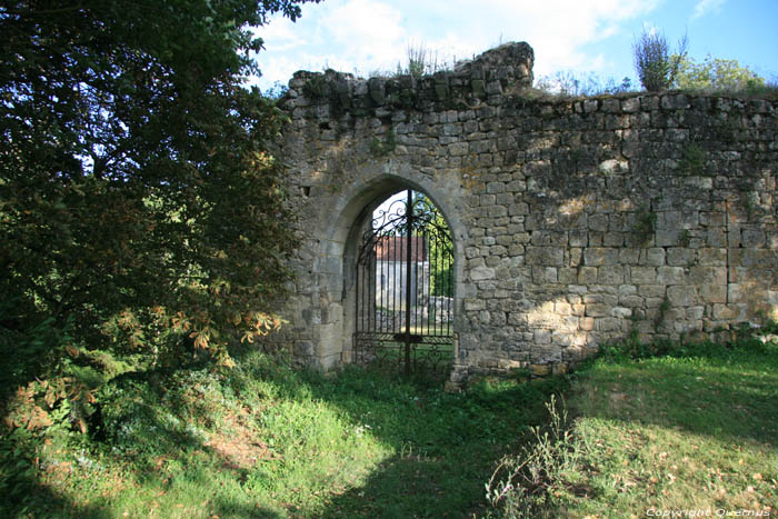 Kasteel van de Appelbomen (Pommiers) Saint-Flix-de-Foncaude / FRANKRIJK 