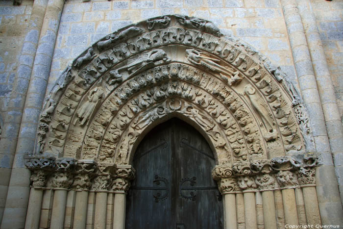 Abbaye Blasimon et glise Saint Nicolas Blasimon / FRANCE 