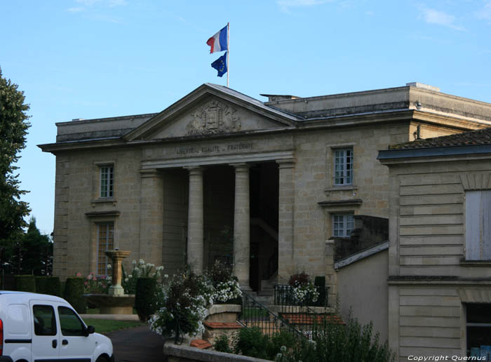 City Hall Castillon-la-Bataille / FRANCE 
