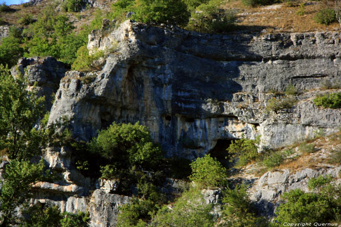 Rotsformaties Rocamadour / FRANKRIJK 