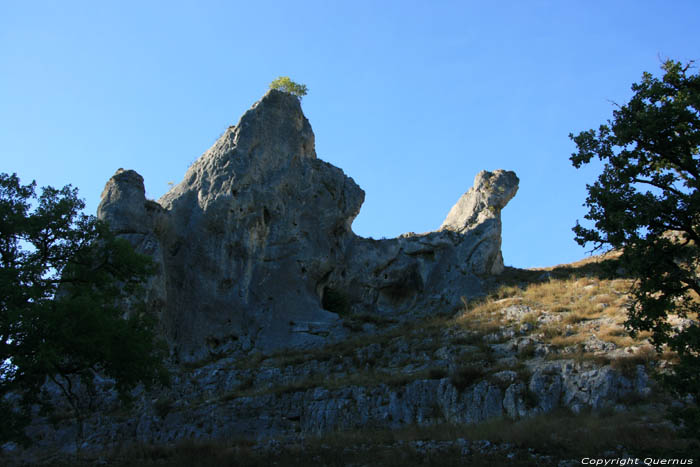 Rotsformatie Rocamadour / FRANKRIJK 