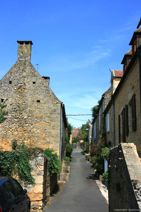 Straat van de fonteinen Domme / FRANKRIJK 