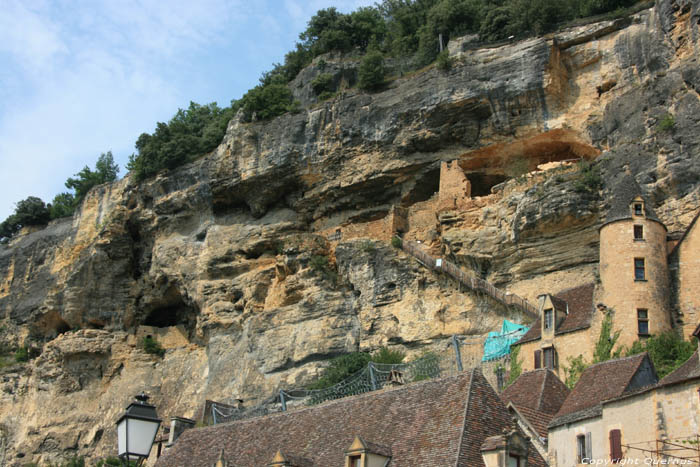 Weg naar beschermd stuk La Roque-Gageac / FRANKRIJK 