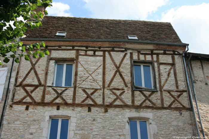 Huis met vakwerk bovenaan Souillac / FRANKRIJK 